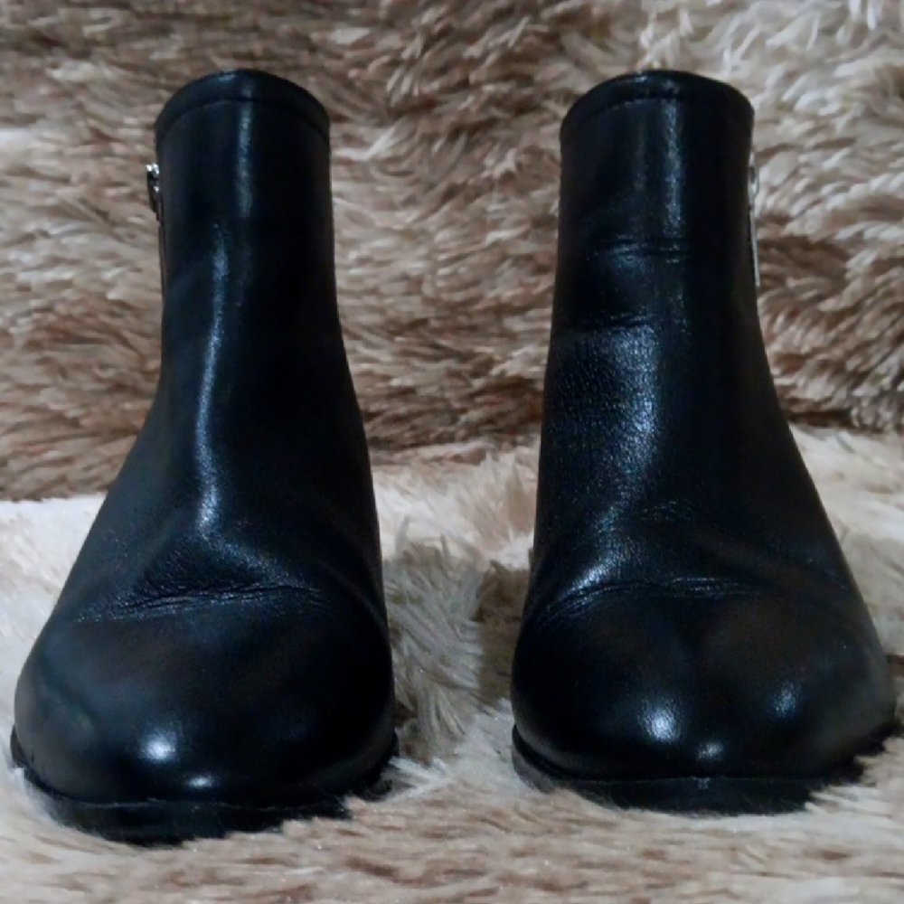 Aldo Shoe Boots Blk Faux Leather True to Sz 6 Like New
